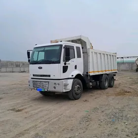 Ford Cargo 3535D 2010