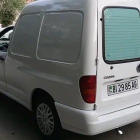 Volkswagen Caddy 2005