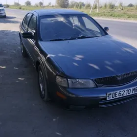 Nissan Maxima 1998