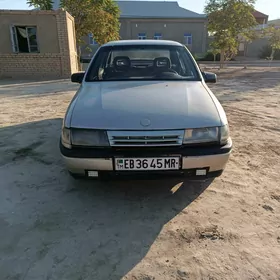 Opel Vectra 1990