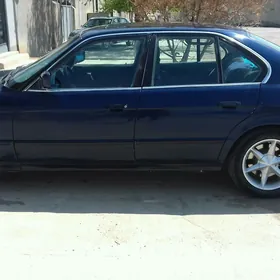 BMW 520 1988
