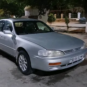 Toyota Camry 1993