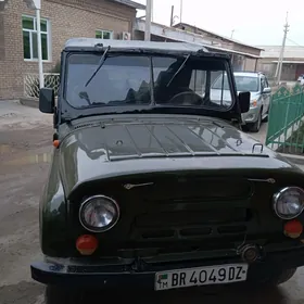 UAZ 469 1986