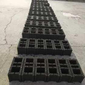 Beton zarik kerpiç işi