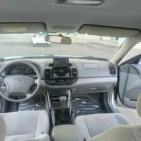 Toyota Camry 2005