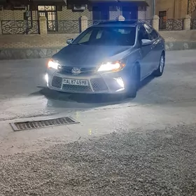 Toyota Camry 2016