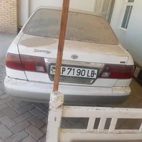 Nissan Sunny 1999