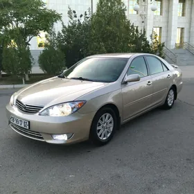 Toyota Camry 2005