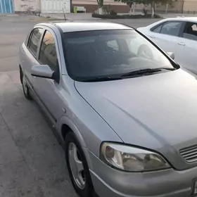 Opel Astra 2000