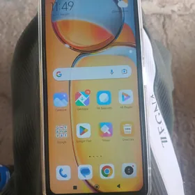 Redmi 13c 8/256Gb pamyat