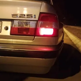 BMW 525 1989