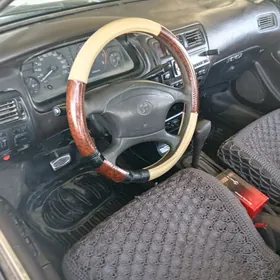 Toyota Corolla 1994