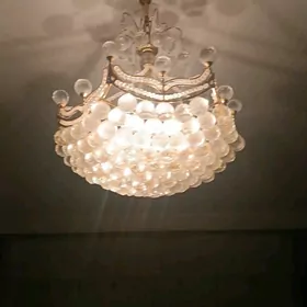 lustra hurstal