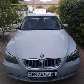 BMW E60 2004