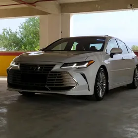 Toyota Avalon 2020