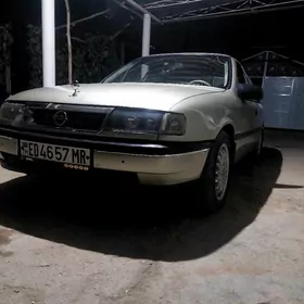 Opel Vectra 1992