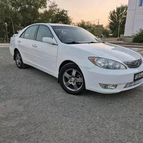 Toyota Camry 2005