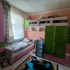 двухъярусная спальня для детей