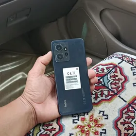 REDMİ NOT 12 8/128 BLACK
