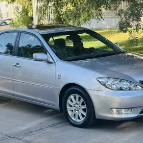 Toyota Camry 2003