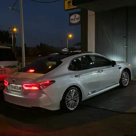 Toyota Camry 2020