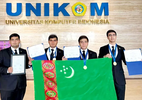Türkmen talyplarynyň taslamasy Indoneziýada dünýä olimpiadasynda 1-nji orna mynasyp boldy