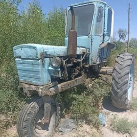 MTZ T-28 1985