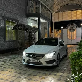 Mercedes-Benz CLA 2015