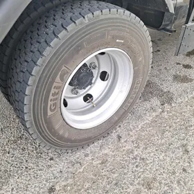 giti 235.75.R17.5 teker gerek