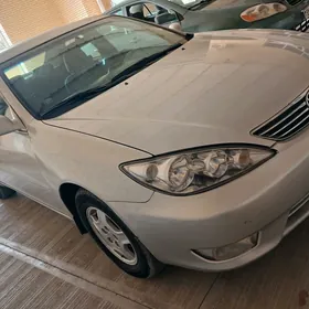 Toyota Camry 2005