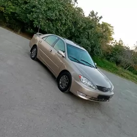 Toyota Camry 2003