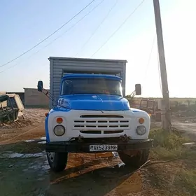 Zil 130 1990