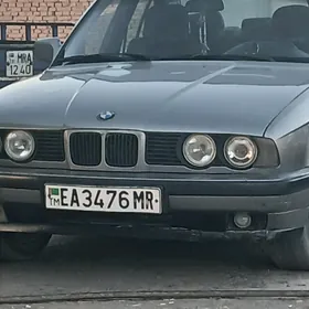 BMW 525 1989