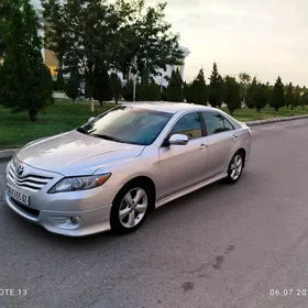 Toyota Camry 2011