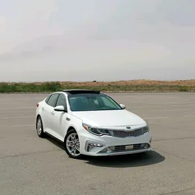 Kia Optima 2020