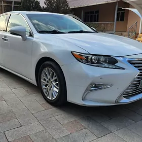 Lexus ES 350 2018