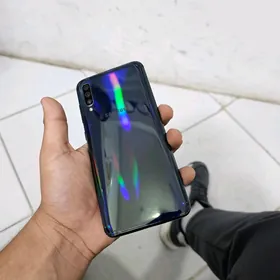 SamsungA70