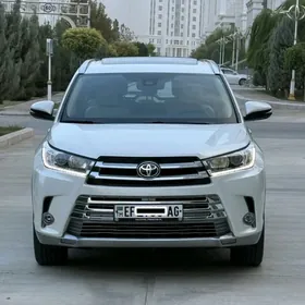 Toyota Highlander 2018