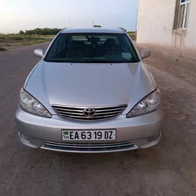 Toyota Camry 2005