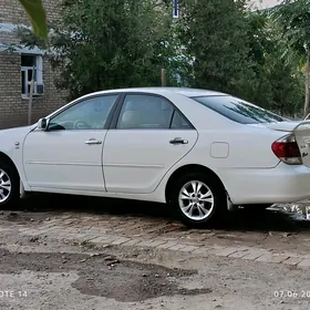 Toyota Camry 2005