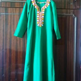 платья школьные