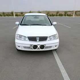 Nissan Sunny 2004