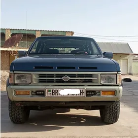 Nissan Pathfinder 1994
