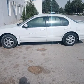 Nissan Maxima 1996
