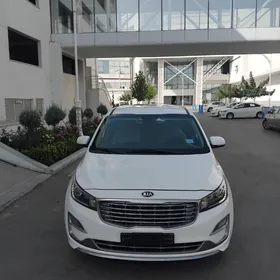 Kia Sedona 2020