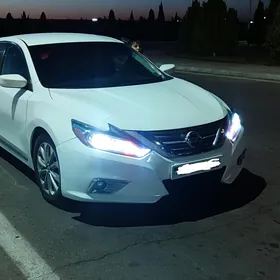 Nissan Altima 2017