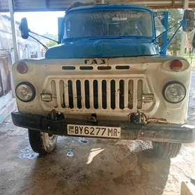 Gaz 52 1987