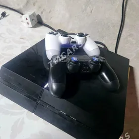 PlayStation 4