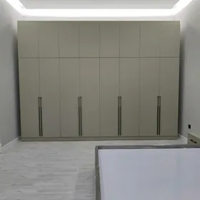 MEBEL  STENKA 