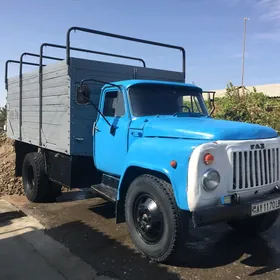 Gaz 53 1990